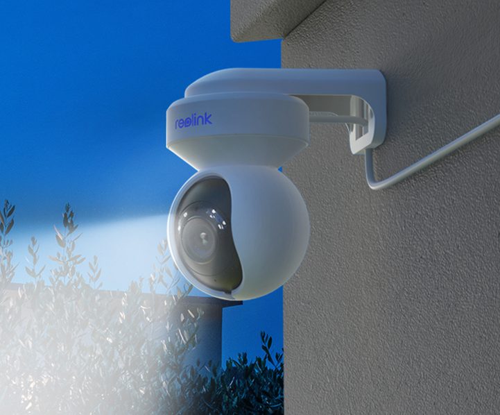 Überwachungskamera mit Licht